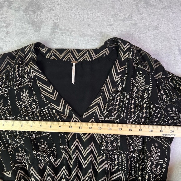 Free People Love My Chaos Tunic Dress Size Small Black Gold Geometric Drawstring - Picture 14 of 15